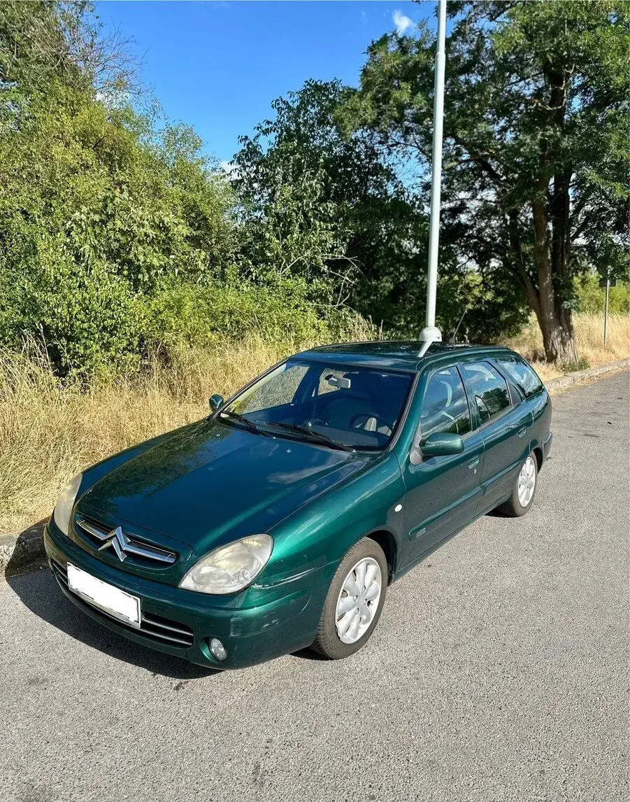 Týdenní pronájem automobilu