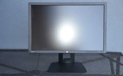 Monitor HP IPS Z24i 24"