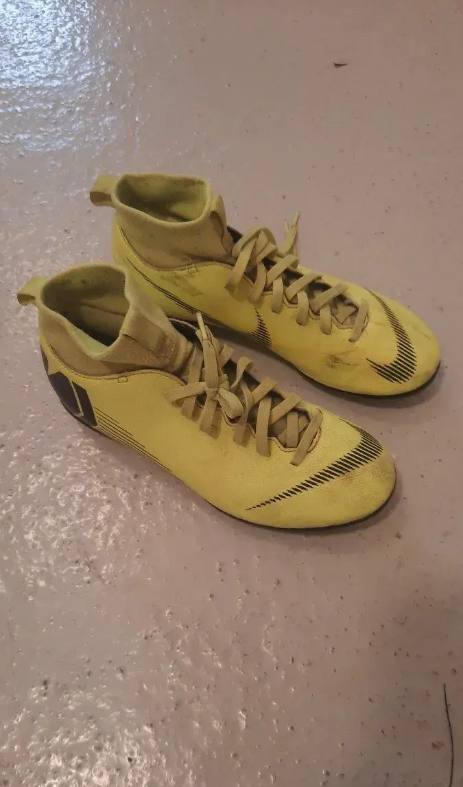 Kopačky Nike, vel 38