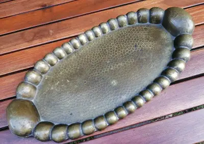 Mosazný tác
