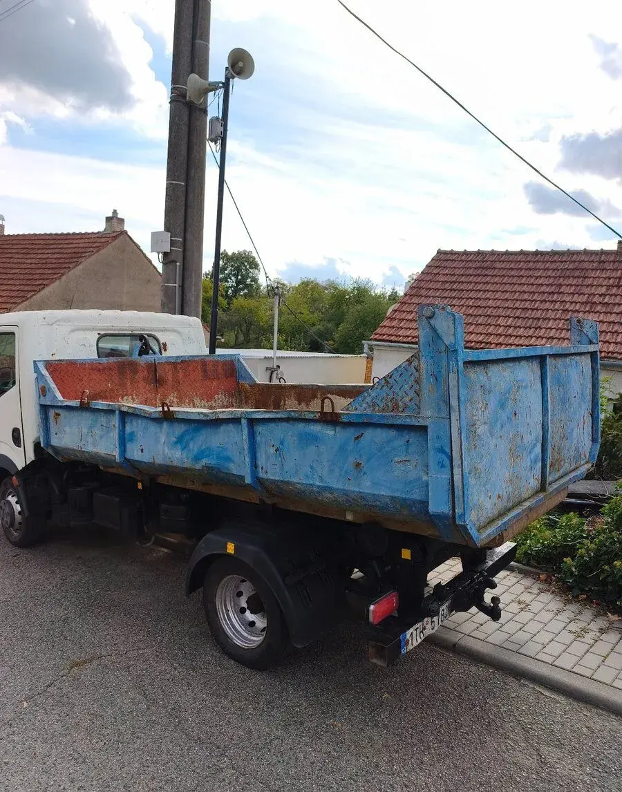 Kontejner Avia