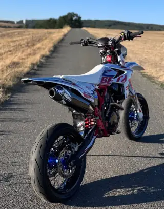 BETA RR 350 SUPERMOTO