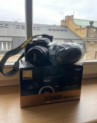 Nikon D3400 + 18-55 mm VR kit