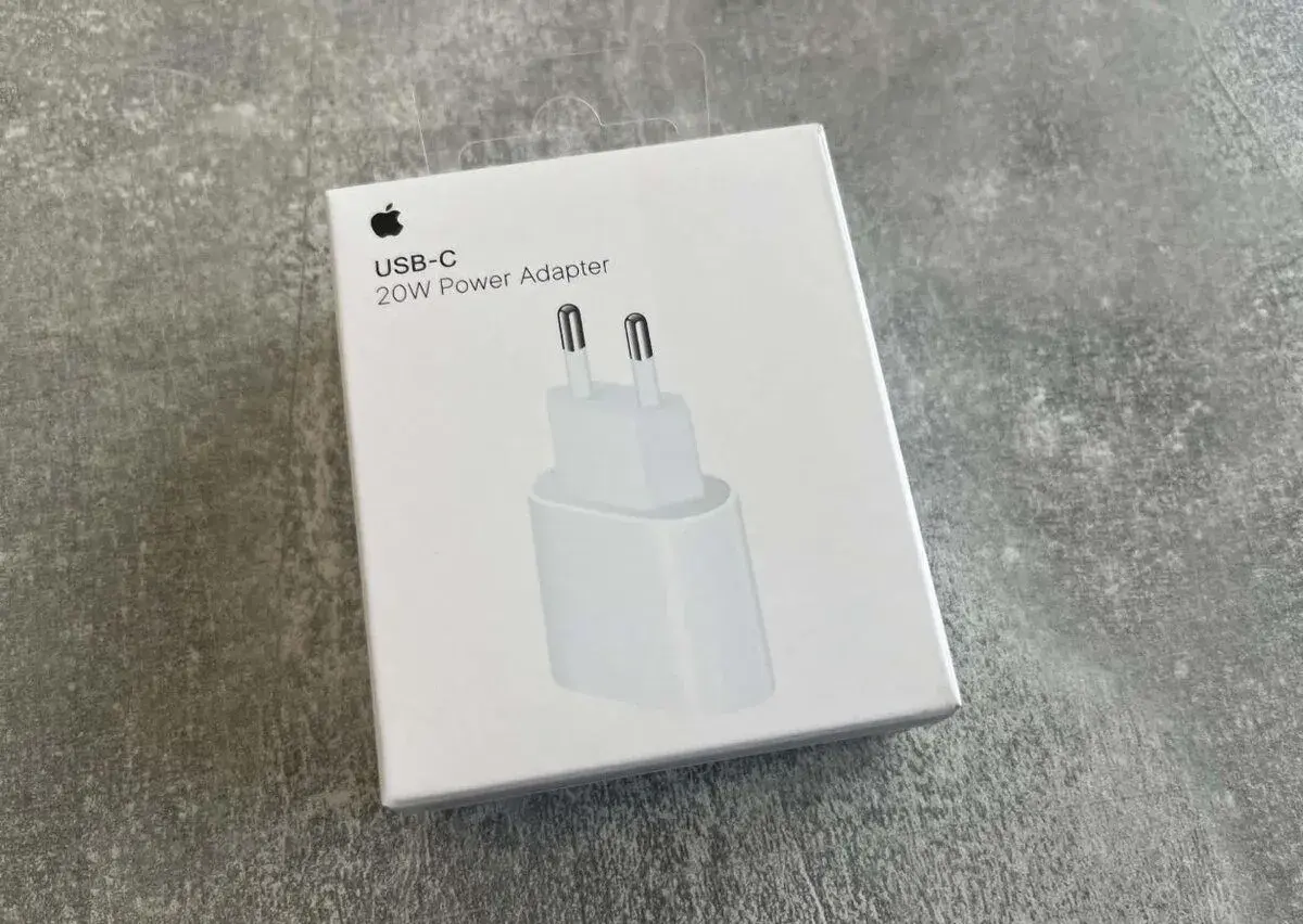 Nabíjecí adapter na iPhone USB C