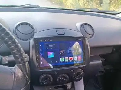 Android autorádio s navi pro MAZDA 2 (2007-2014)