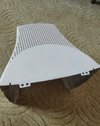 Šasi - zadní kryt CRT monitoru 17"