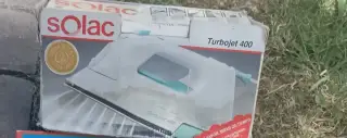 Žehlička TurboJet 400
