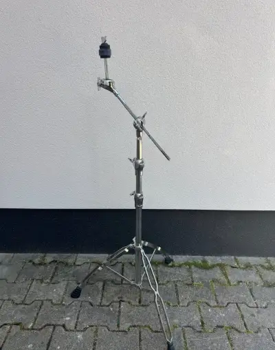 Šibenice Mapex B700