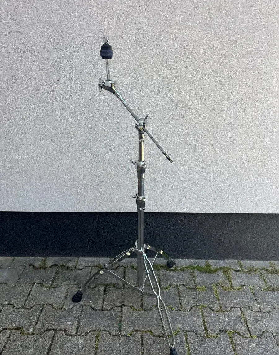 Šibenice Mapex B700