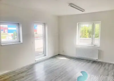 Pronájem, kancelář, 89,28 m2, Český Krumlov, terasa, parkova