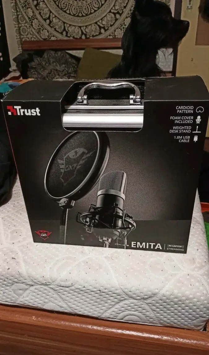 Mikrofon Trust gxt 252 emita