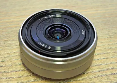 Objektiv Sony E 16mm / 2.8 SEL