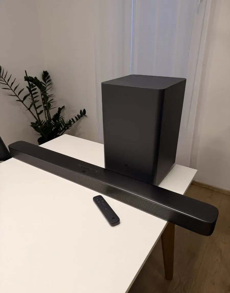 Soundbar JBL Bar 2.1 Deep Bass s bezdrátovým subwooferem