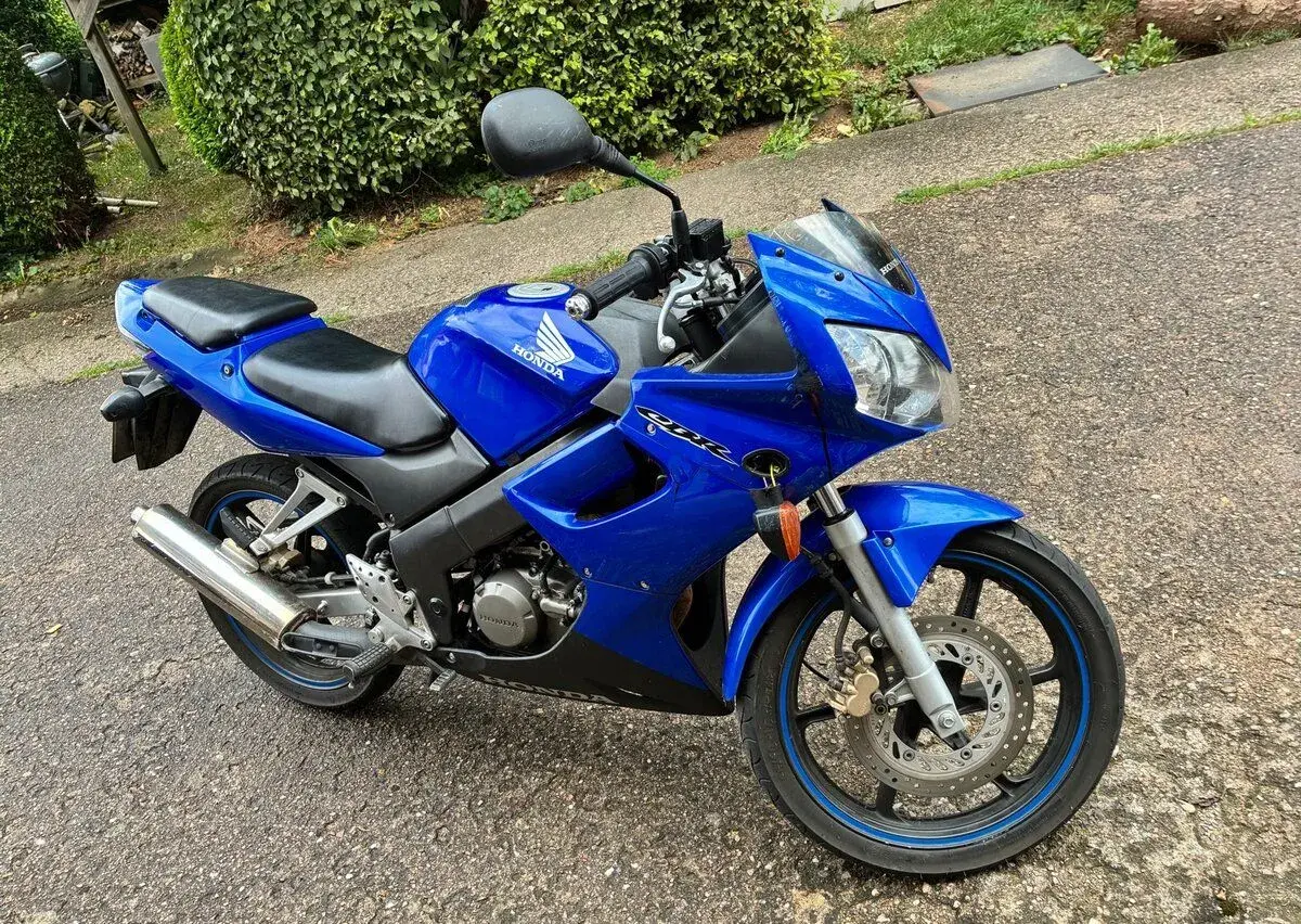Honda CBR 125 R (2005) – po lehké havárii, MOTOR PO GO