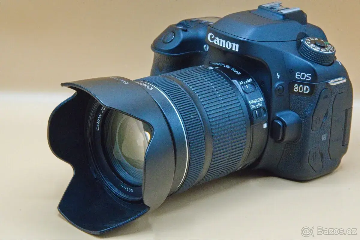 Canon EOS 80D (21k expozic) + 3 objektivy + filtry + spouště