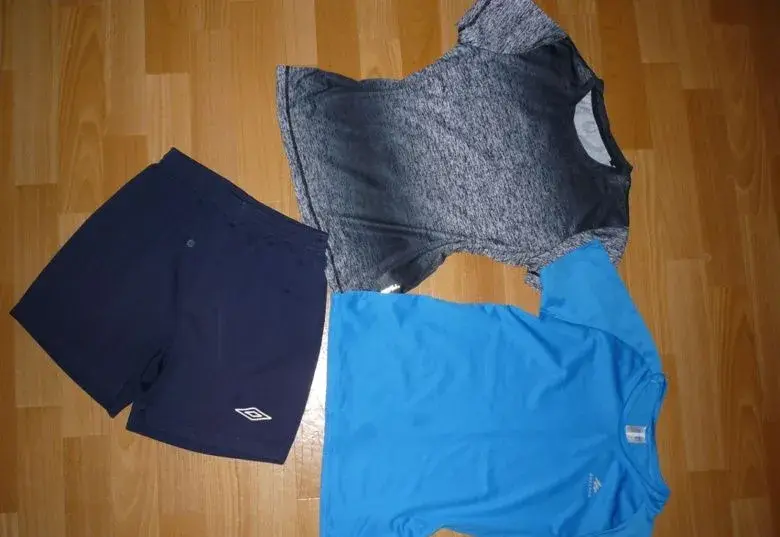 Sportovní set Umbro,Crivit,Quechua vel 141-150