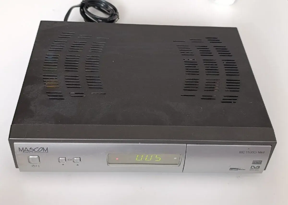 Satelitní přijímač Mascom MC 1100Cr MkII ovladač GoGEN
