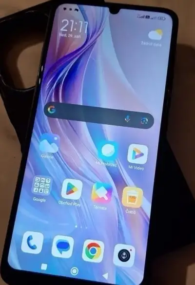 Zánovní Xiaomi 13C 5G 6GB/128GB + 256 GB + BALENÍ