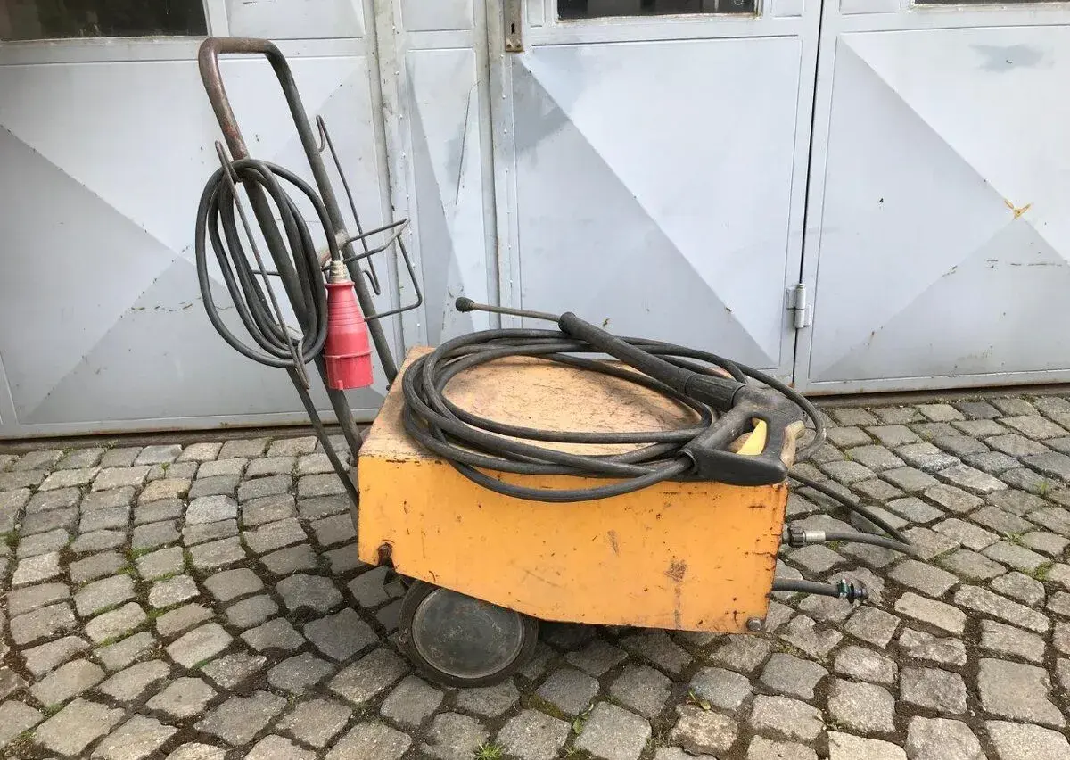Vysokotlaký průmyslový čistič (vapka)