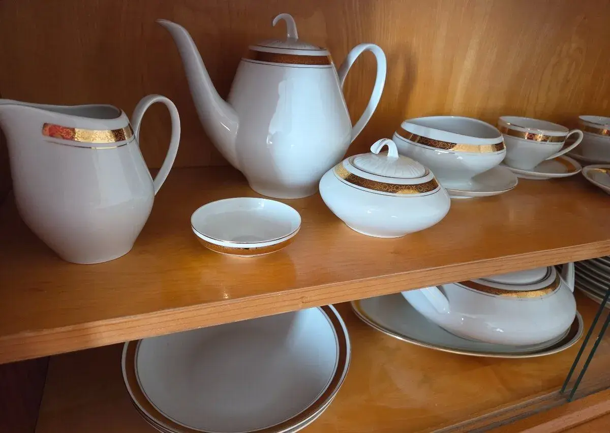 ROSANA PULS – Jaroslav Ježek, kompletní porcelánový servis
