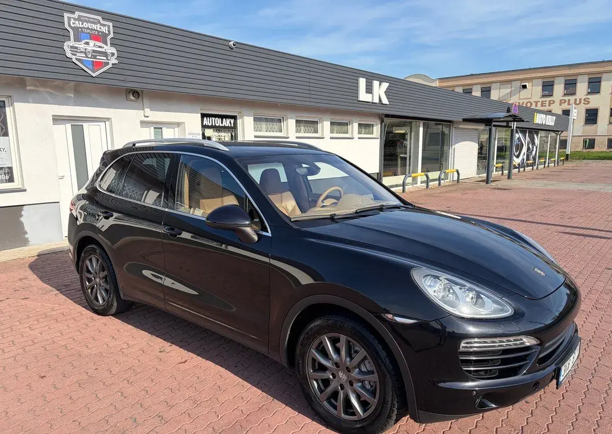 Porsche Cayenne – 298 000 km