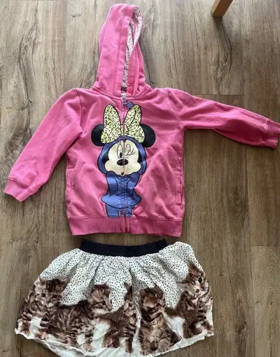 Mikina minnie vel.116 a sukýnka 110/116
