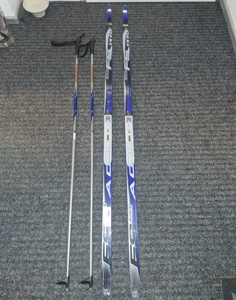 běžky Skol FS300, 180cm + hůlky 150cm
