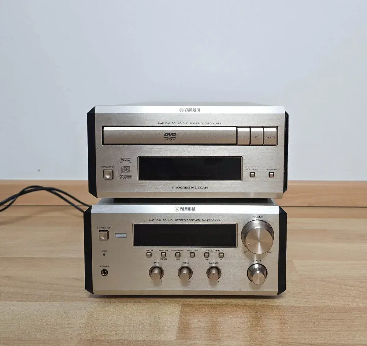 Yamaha PianoCraft RDX-E600 MKII / DVD/CD receiver