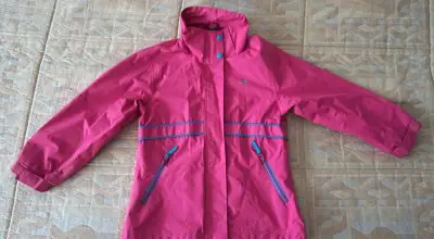 Dívčí nepromokavá outdoor bunda zn.Trespass, vel.110-116
