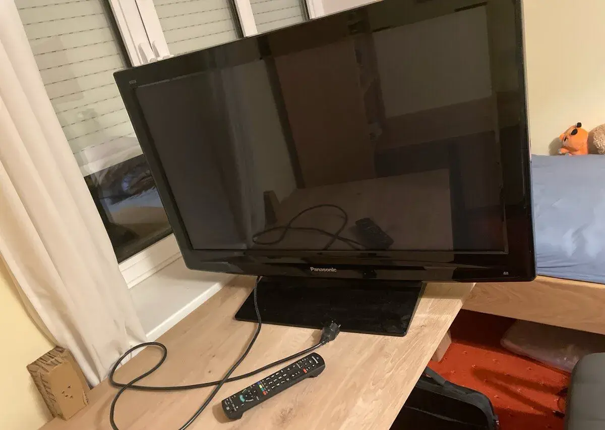 Televize panasonic + ovladač