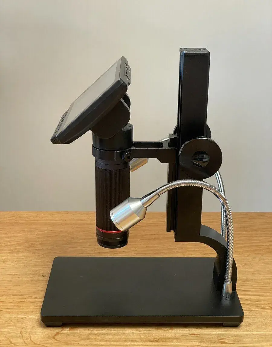 Digitální mikroskop Andonstar ADSM302 – HDMI, 5" displej