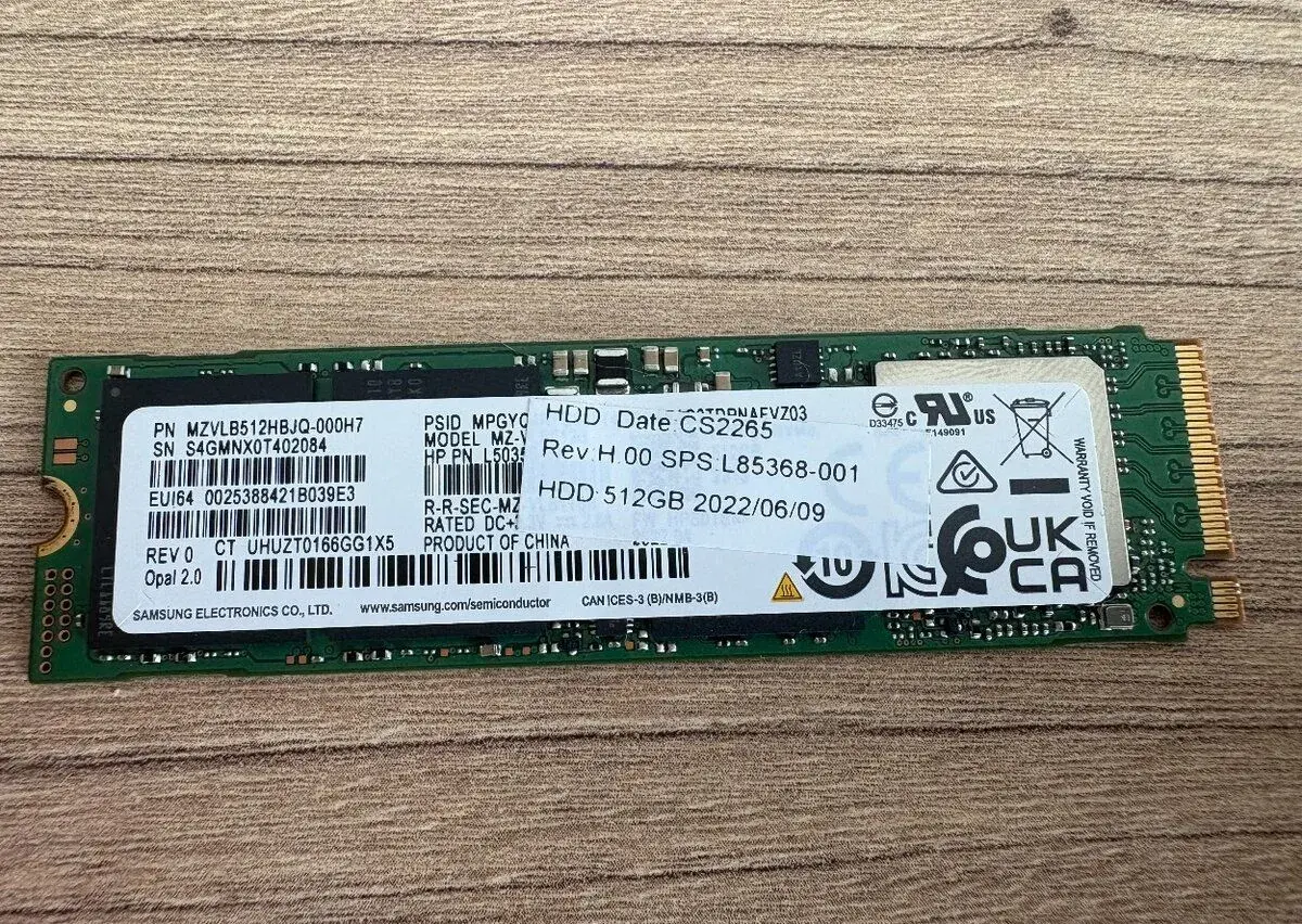 Samsung PM981a 512GB NVMe SSD – 99 % zdraví