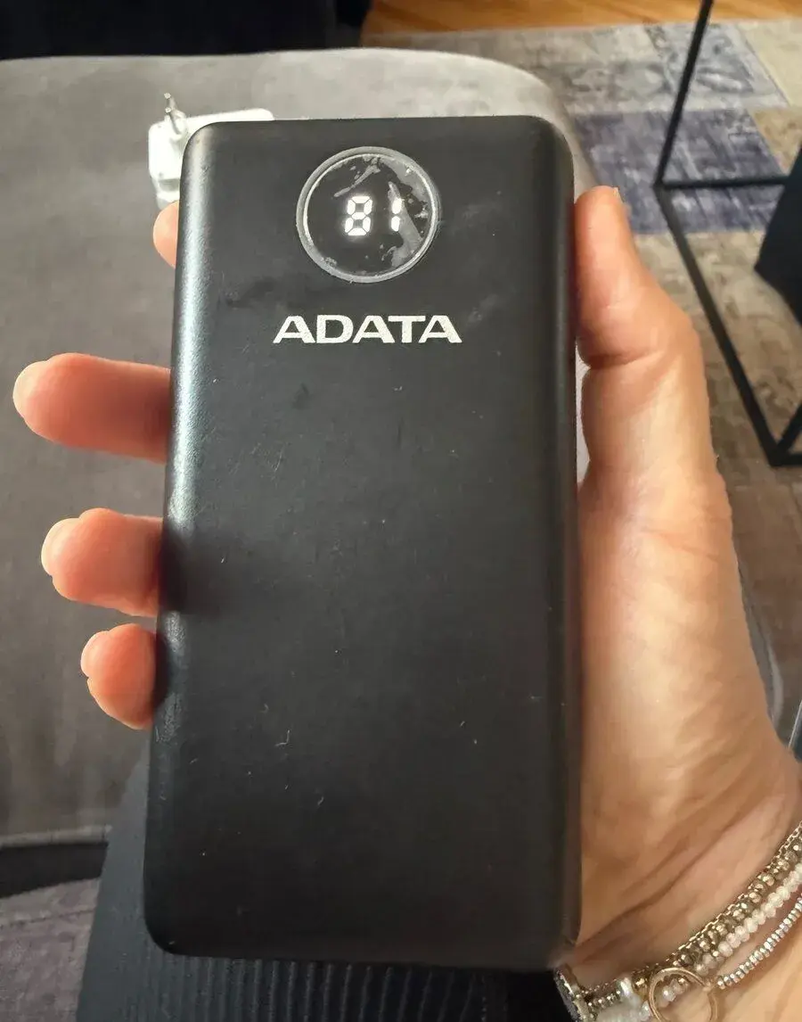 Powebanka Adata 20000QCD