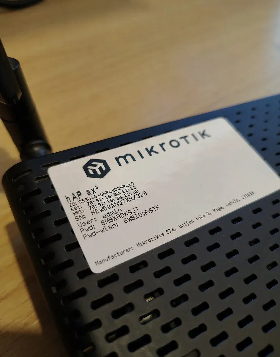 Mikrotik hAP ax3