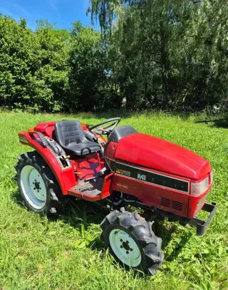 Mitsubishi MT165 4X4