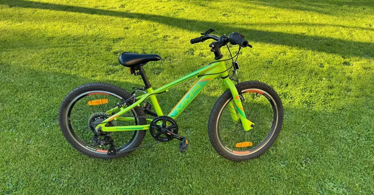 Dětské/Juniorské kolo MMR 20" Nippy - green sky / 2024