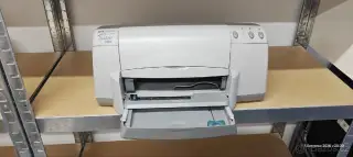 HP DeskJet 930C barevná inkoustová tiskárna