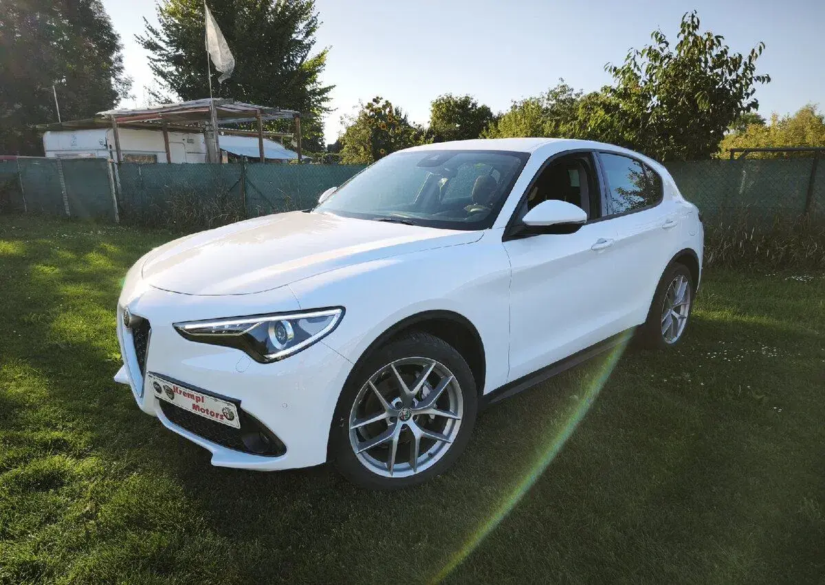 Alfa Romeo Stelvio – 2019