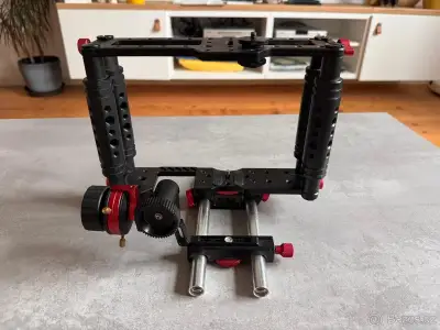Univerzální kamerový video rig (klec) + Follow Focus