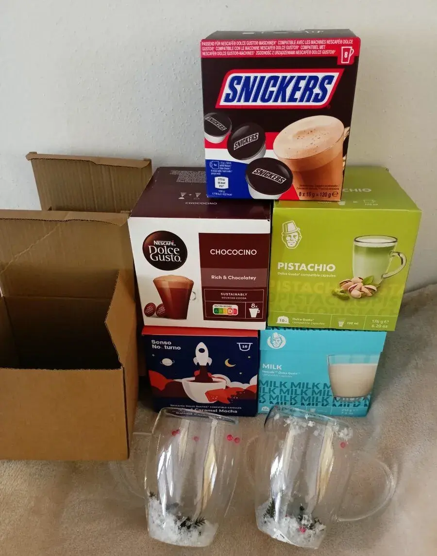 Kapsle Dolce Gusto + zdarma 2 nové hrnky s dvojitým sklem