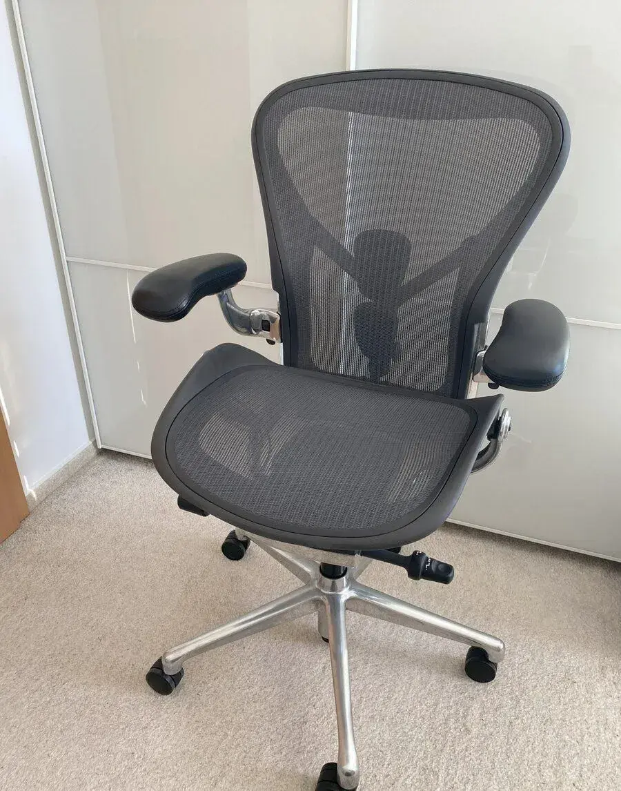 Kancelářská židle Herman Miller Aeron Exclusive NOVÁ ZÁRUKA