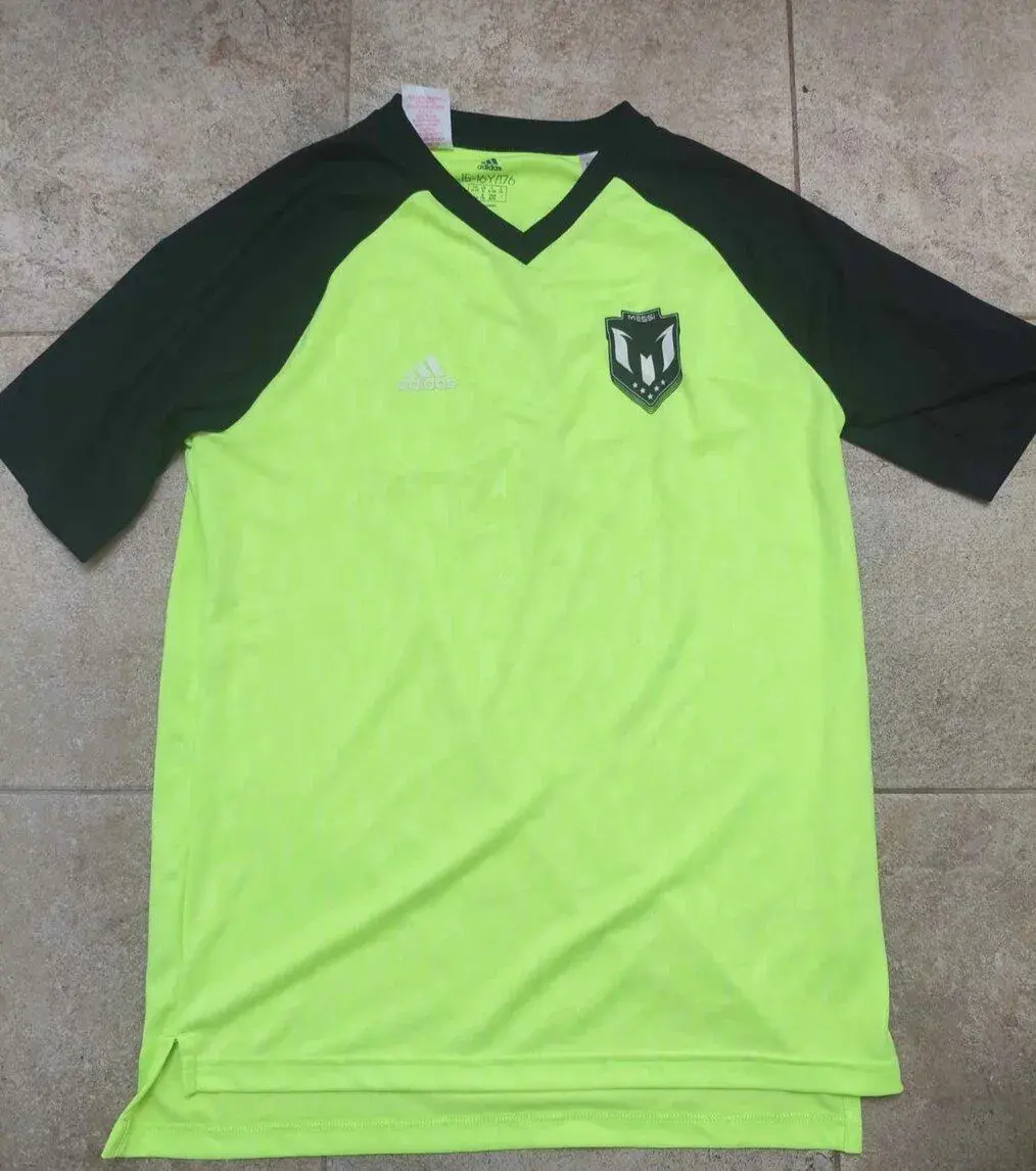 Messi fotbalový dres