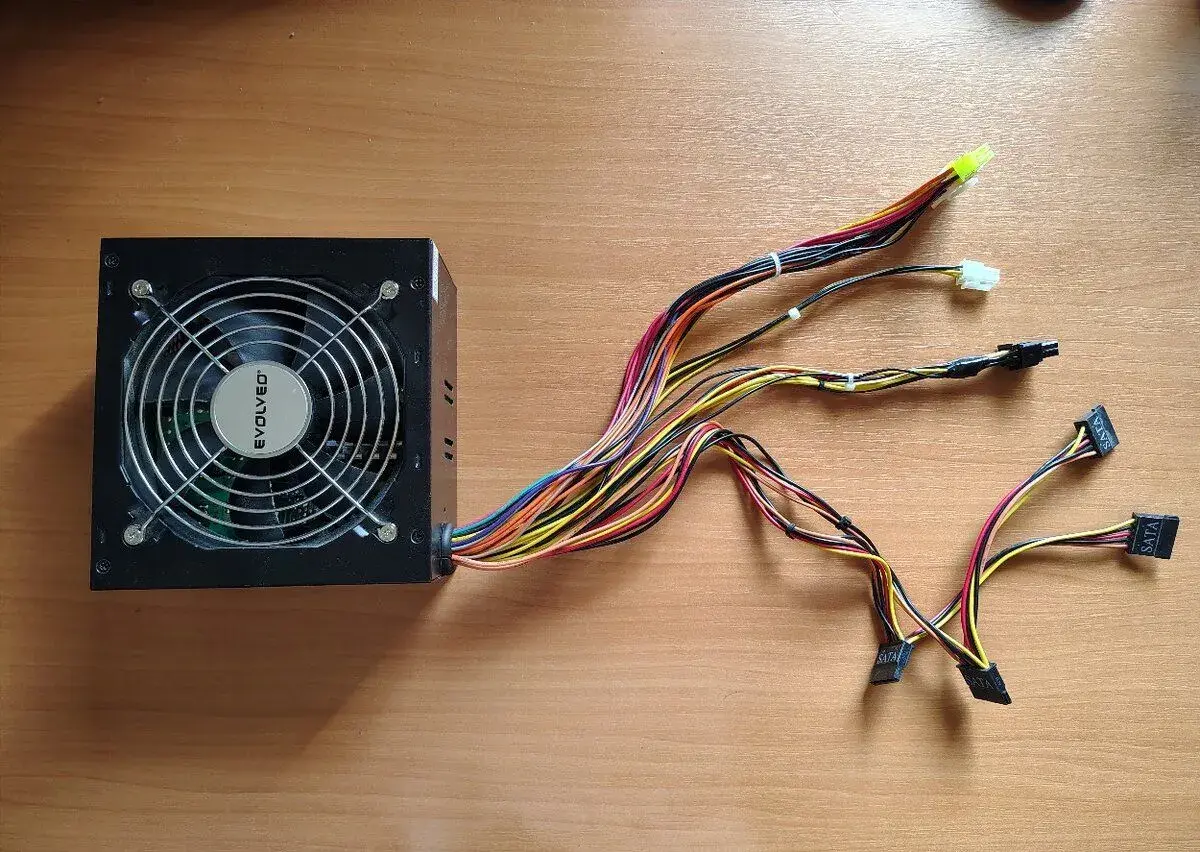 PC zdroj EVOLVEO 450W