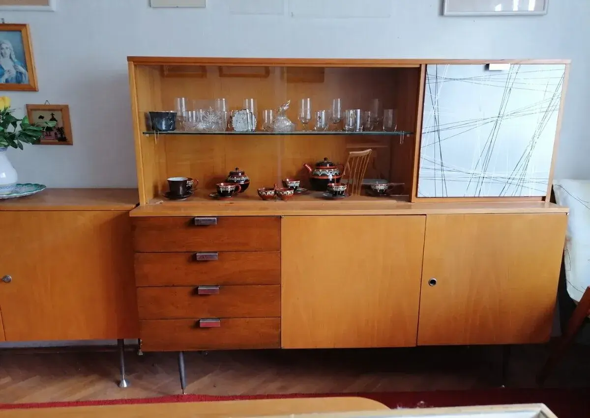 Retro nábytková sestava ala Brusel