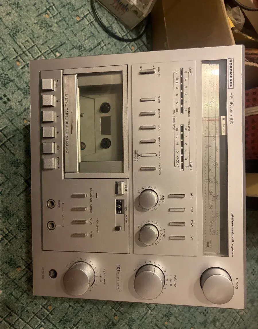 Retro HiFi system Nordmende 910