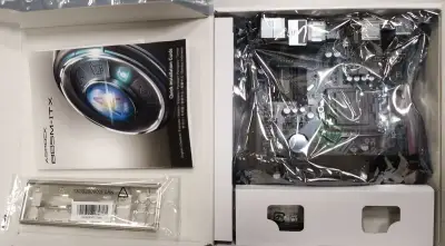 Asrock B85M-ITX pre Intel CPU 4gen 1150 socket