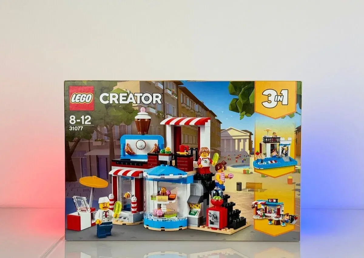 LEGO Creator 31077 - Modular Sweet Surprises