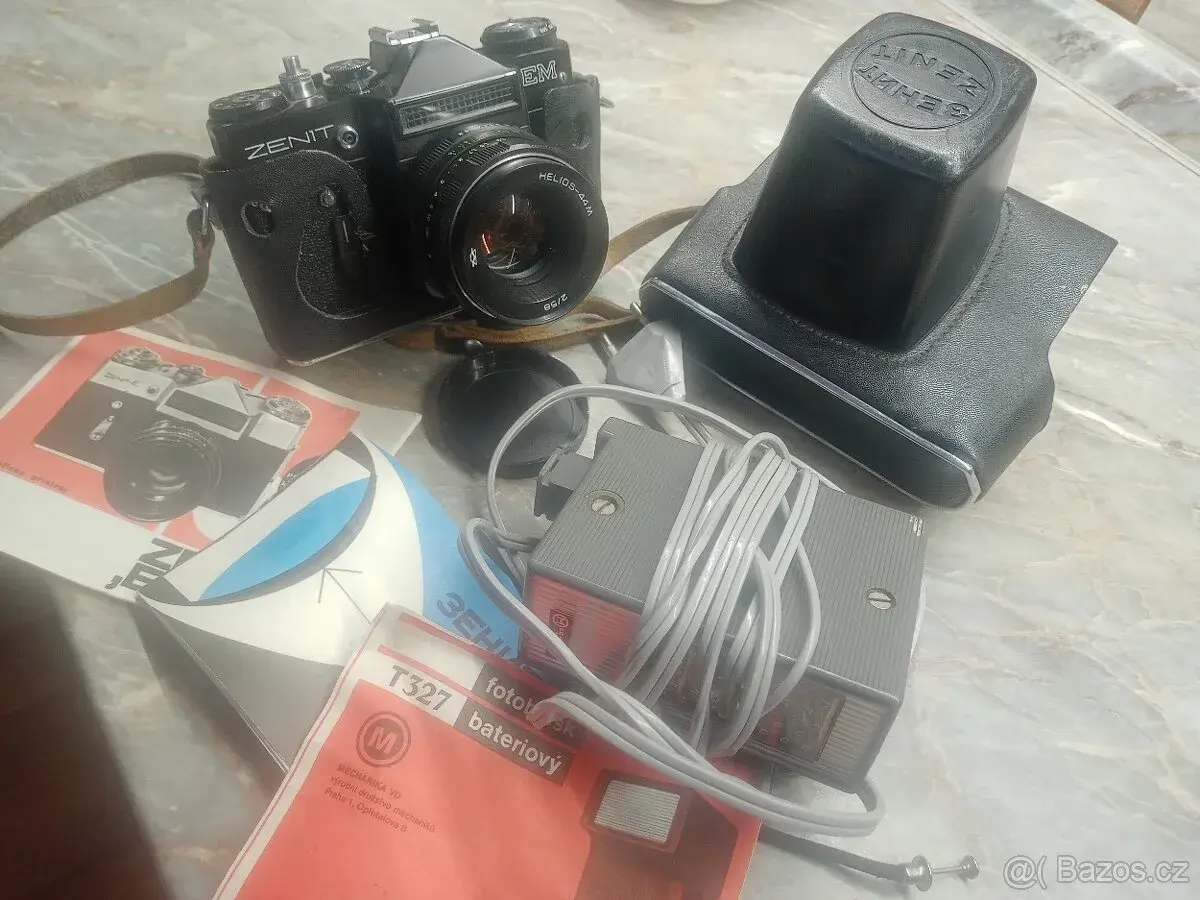 fotoaparát ZENIT EM