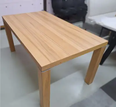 Nový rozkládací stůl buk 90x160→210→260 cm