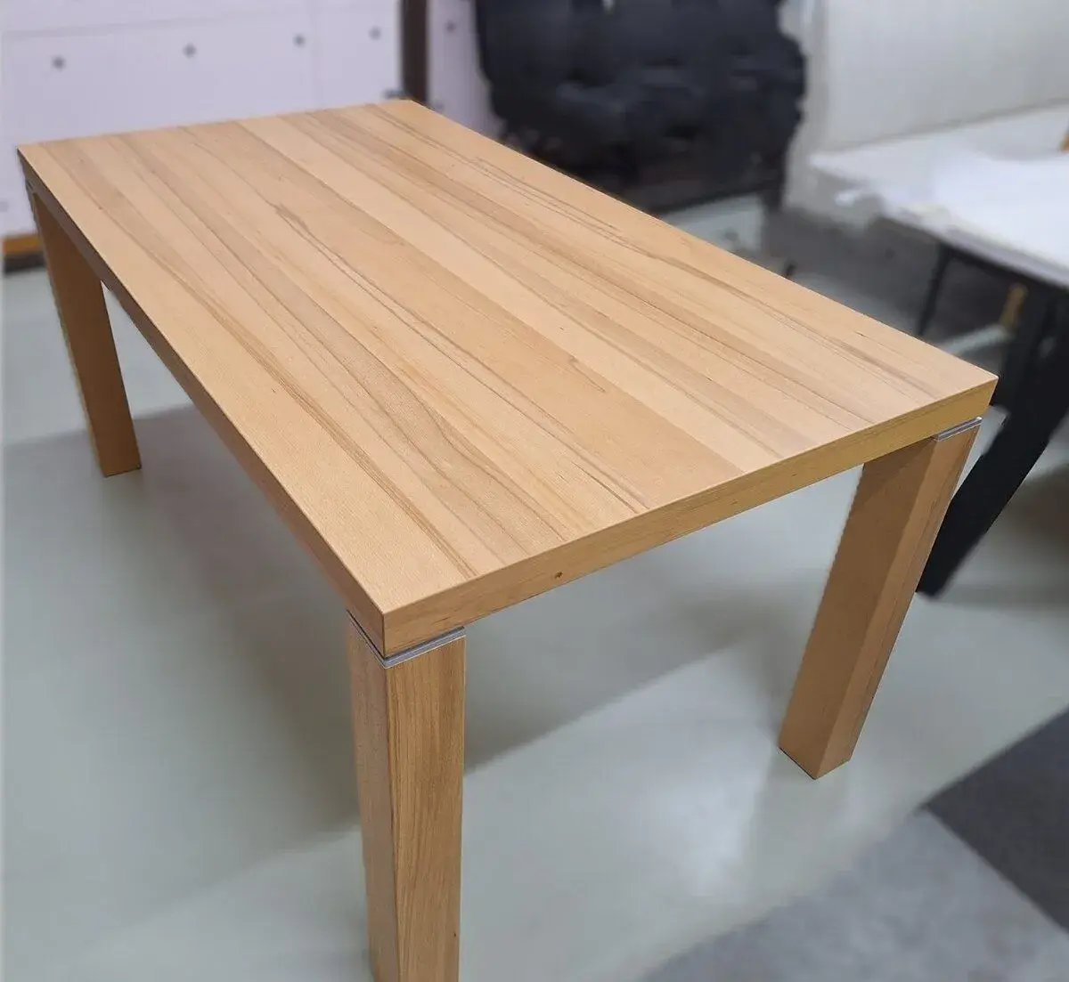Nový rozkládací stůl buk 90x160→210→260 cm